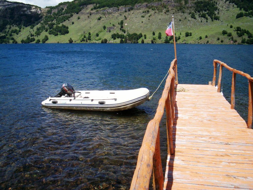 Lodge De Montana Lago Monreal El Blanco Exterior foto